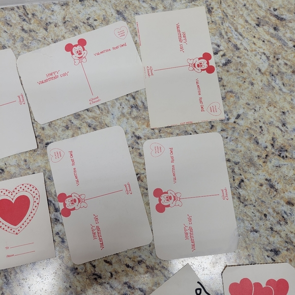 SOLD      Vintage Disney Valentine's Day Cards/ Postcards - Picture 7 of 10